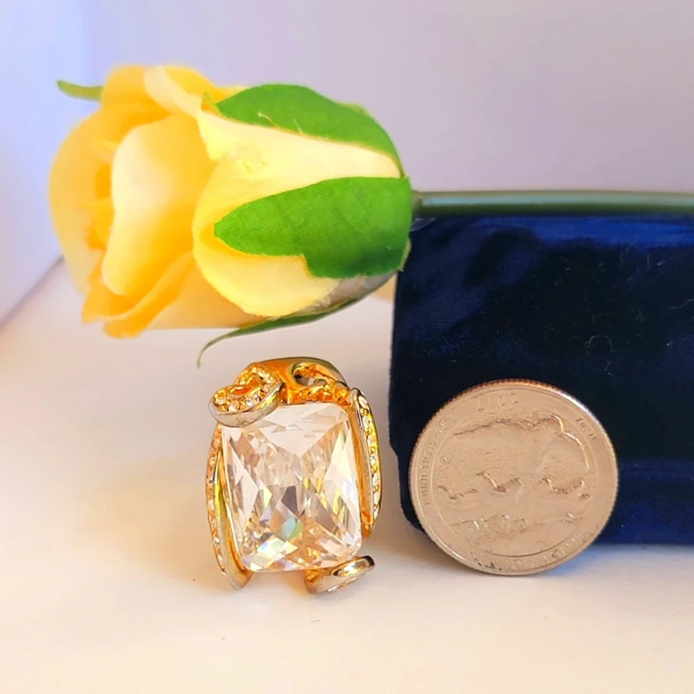 Statement ring Size 6.5 - Picture 7 of 7